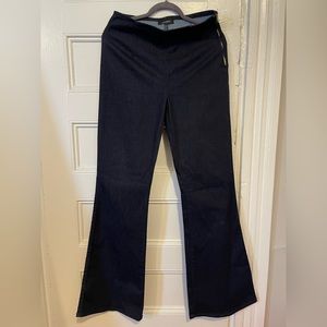 GUESS dark wash flared stretchy jeans